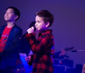 Kris, 8 years old, singing "Just the way you are" 
 G Vocal Student concert.